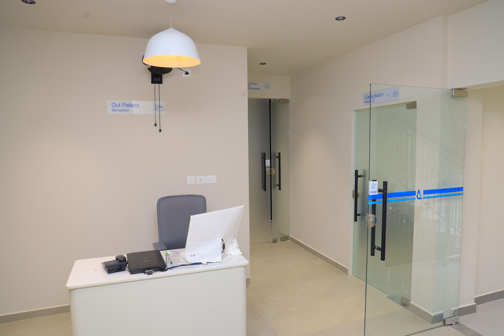 Lab Reception - Devi Prime Care